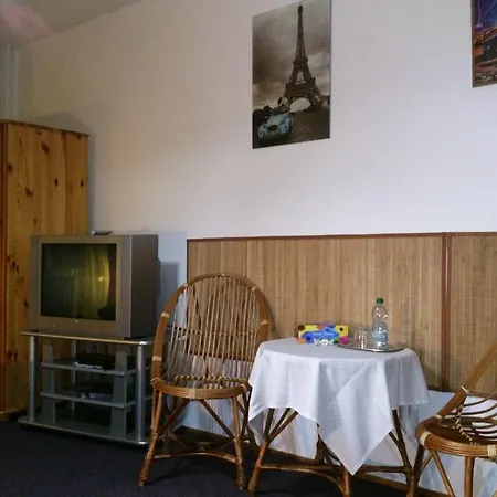 Sunnystreet Konukevi Stará Lesná